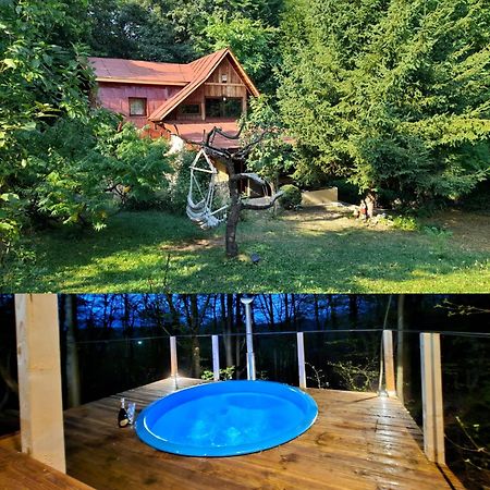 Cabana Din Padurea Valeni Vălenii de Munte Esterno foto