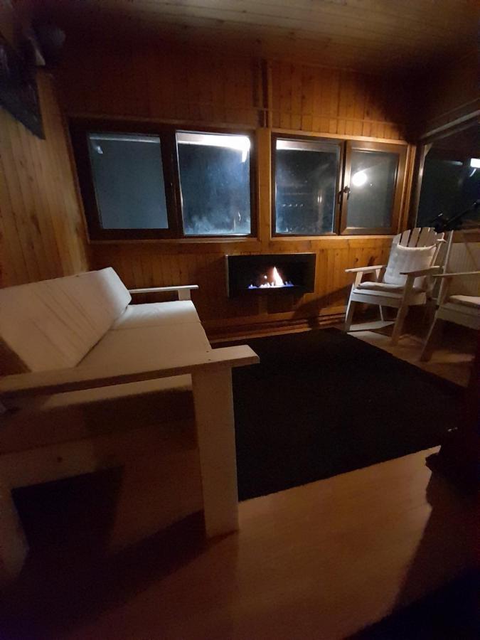 Cabana Din Padurea Valeni Vălenii de Munte Esterno foto