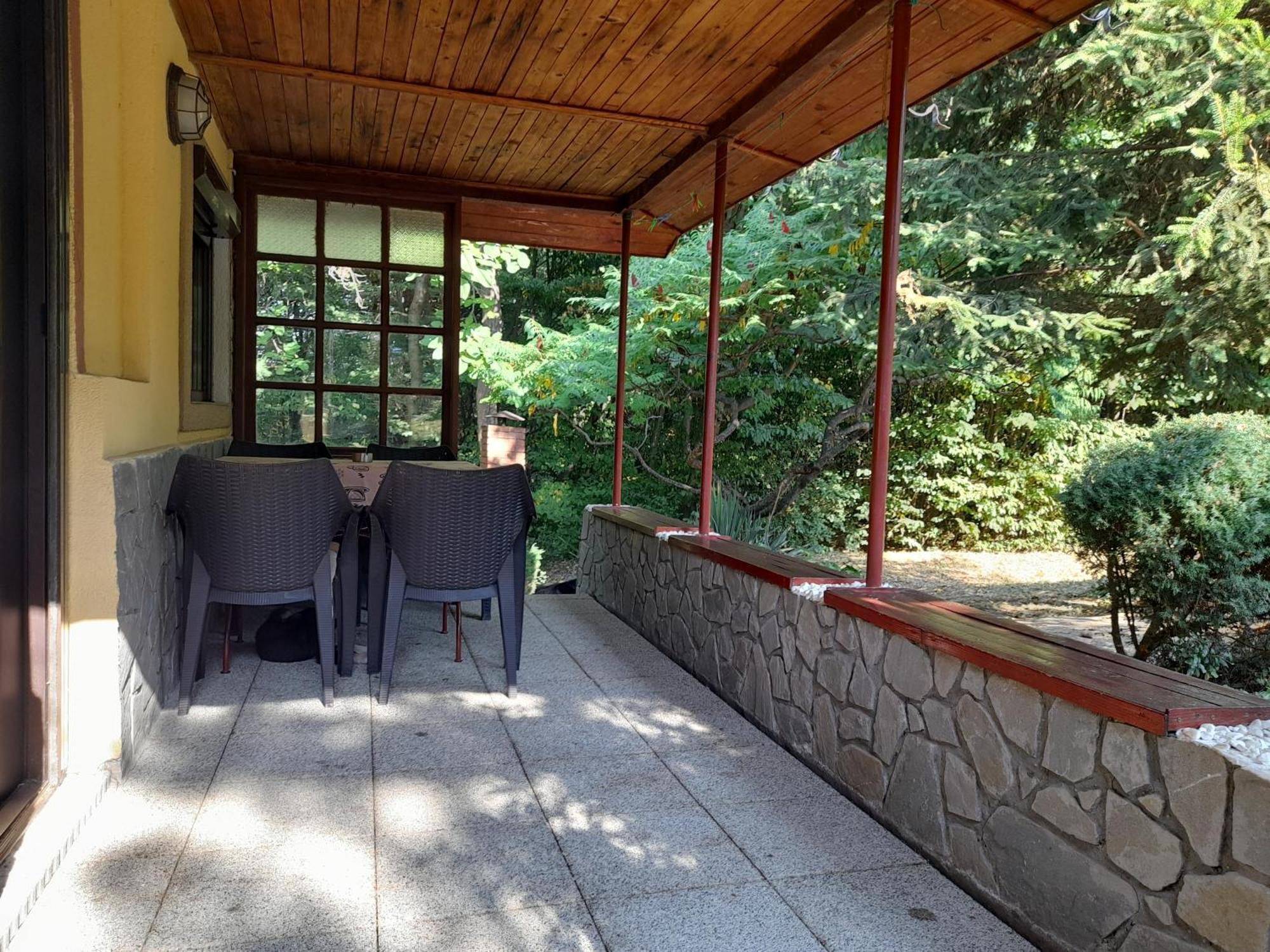 Cabana Din Padurea Valeni Vălenii de Munte Esterno foto